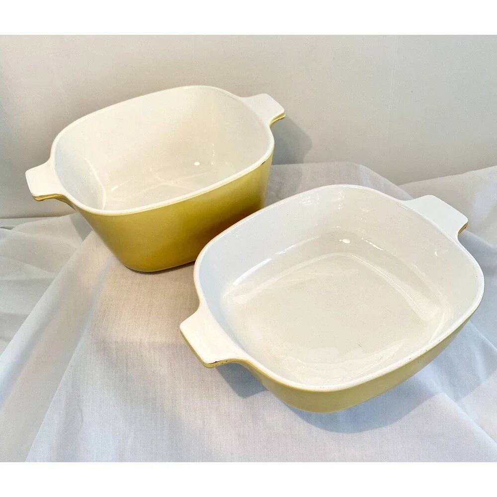 2 CORNING WARE P-1B 1 QT & P-1 3/4-B 1 3/4 QT HARVEST GOLD YELLOW CASSEROLE